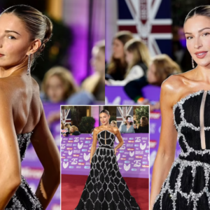 Zara McDermott puts on a dazzling display in a dramatic sequinned ballgown as she poses on the Pride Of Britain Awards red carpet Zara McDermott puts on a dazzling display in a dramatic sequinned ballgown as she poses on the Pride Of Britain Awards red carpet